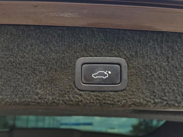 Volvo XC70 II Рестайлинг с пробегом 2014 года, цена 1 870 000 рублей, 156504 км, универсал, Автокод Объявления
