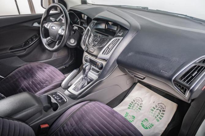 Ford Focus III с пробегом 2012 года, цена 799 000 рублей, 253909 км, хэтчбек, Автокод Объявления