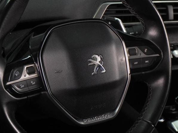 Peugeot 3008 II с пробегом 2018 года, цена 1 849 000 рублей, 96063 км, внедорожник, Автокод Объявления