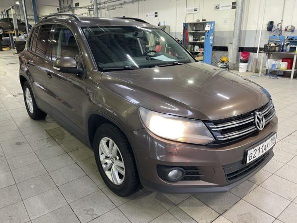 Volkswagen Tiguan I Рестайлинг с пробегом 2014 года, цена 1 090 000 рублей, 194638 км, внедорожник, Автокод Объявления