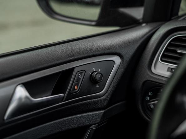 Volkswagen Golf VII с пробегом 2013 года, цена 812 000 рублей, 179347 км, хэтчбек, Автокод Объявления