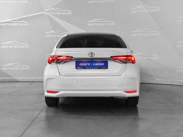 Toyota Corolla XII (E210) с пробегом 2021 года, цена 1 950 000 рублей, 40415 км, седан, Автокод Объявления