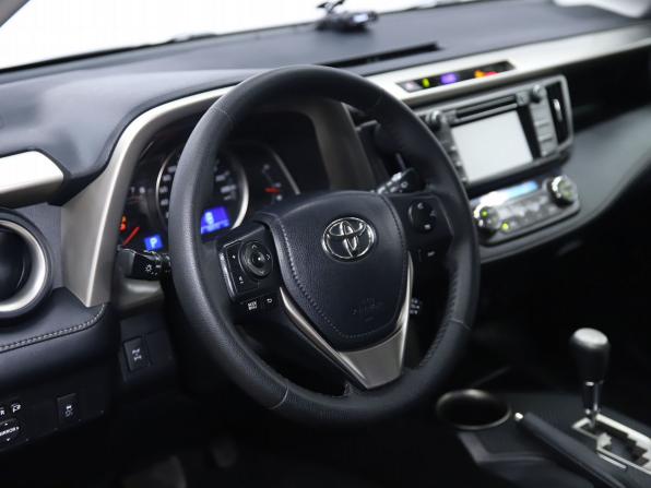 Toyota RAV4 IV (XA40) с пробегом 2014 года, цена 2 250 000 рублей, 92613 км, внедорожник, Автокод Объявления