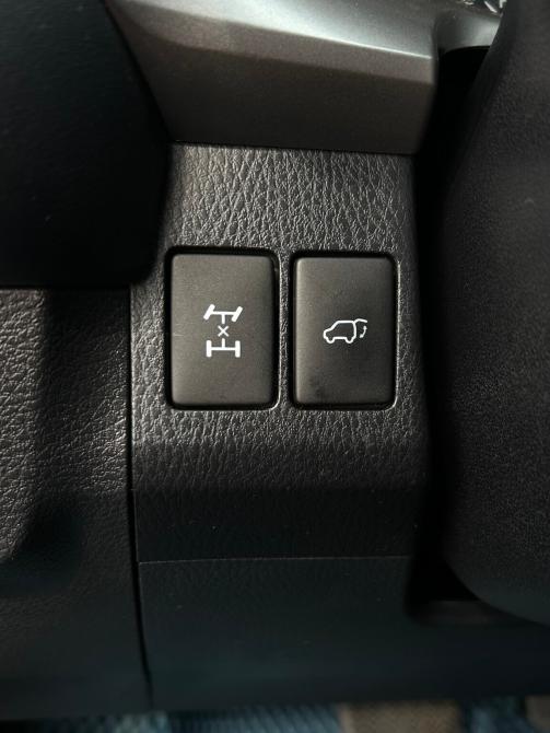 Toyota RAV4 IV (XA40) Рестайлинг Альметьевск  - изображение 25