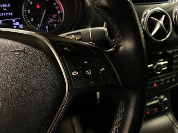 Mercedes-Benz B-Класс II (W246) с пробегом 2012 года, цена 1 050 000 рублей, 171697 км, хэтчбек, Автокод Объявления