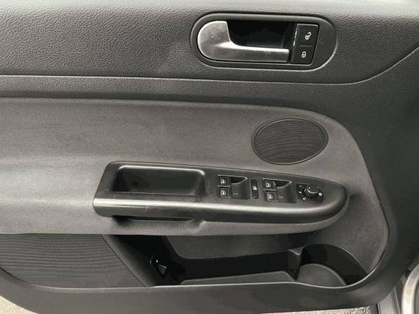 Volkswagen Golf VI с пробегом 2010 года, цена 645 000 рублей, 151872 км, хэтчбек, Автокод Объявления