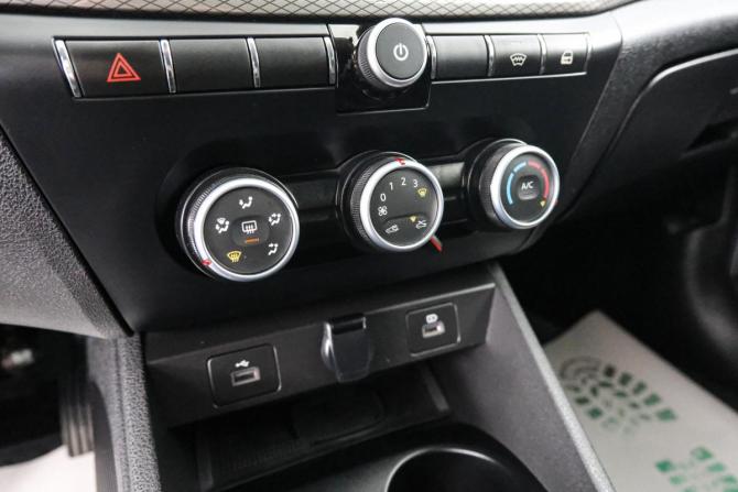 Lada (ВАЗ) Vesta I Рестайлинг (NG) с пробегом 2023 года, цена 1 099 000 рублей, 60227 км, седан, Автокод Объявления