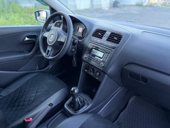 Volkswagen Polo V с пробегом 2012 года, цена 655 000 рублей, 141499 км, седан, Автокод Объявления