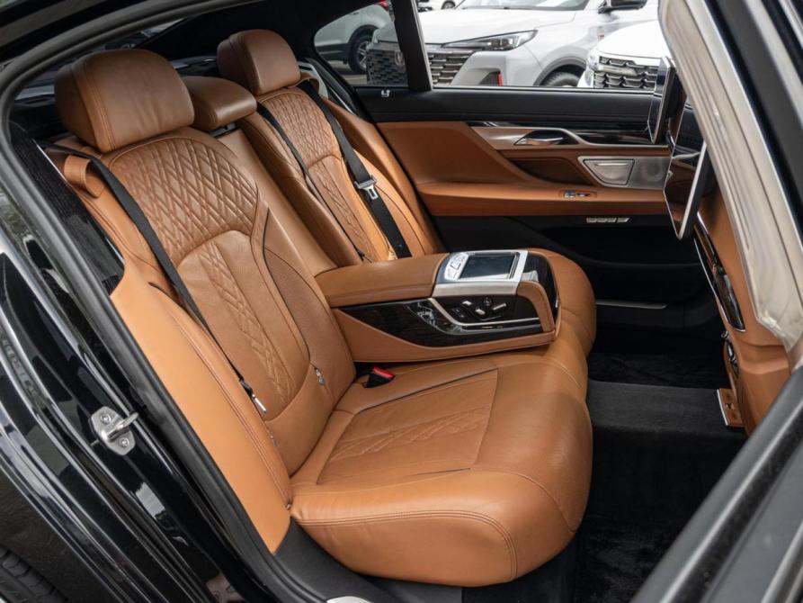 BMW 7 серии VI (G11/G12) Краснодар  - изображение 10
