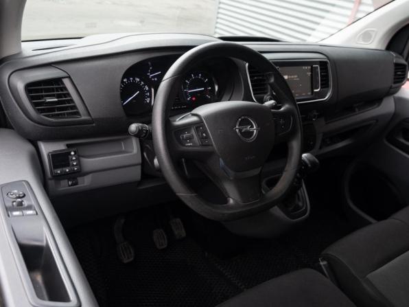 Opel Vivaro C с пробегом 2022 года, цена 2 630 000 рублей, 47723 км, фургон, Автокод Объявления