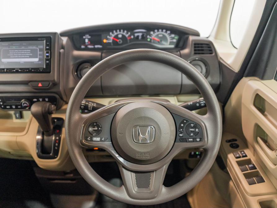 Honda N-BOX II Улан-Удэ  - изображение 8