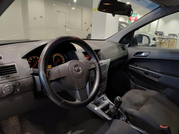 Opel Astra H Рестайлинг с пробегом 2012 года, цена 380 000 рублей, 312813 км, универсал, Автокод Объявления