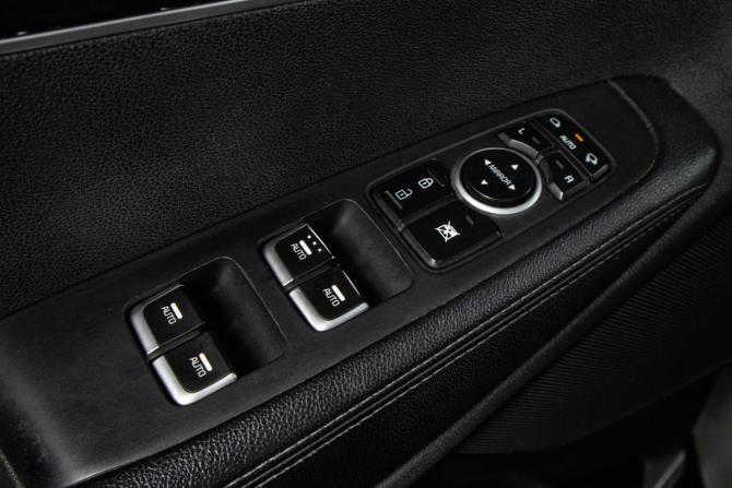 Kia Sorento III Prime Рестайлинг с пробегом 2018 года, цена 2 449 000 рублей, 144122 км, внедорожник, Автокод Объявления