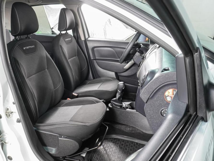 Renault Logan II Рестайлинг Воронеж  - изображение 8