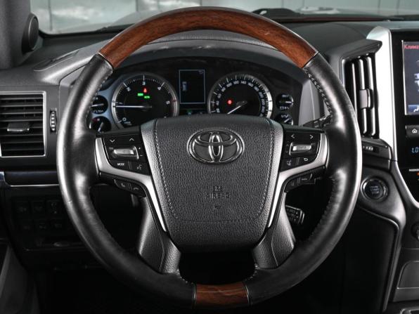 Toyota Land Cruiser 200 Series Рестайлинг 2 с пробегом 2018 года, цена 6 890 000 рублей, 244990 км, внедорожник, Автокод Объявления