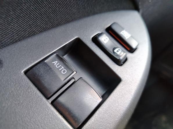 Toyota Corolla X (E140 E150) Рестайлинг с пробегом 2013 года, цена 939 000 рублей, 205011 км, седан, Автокод Объявления