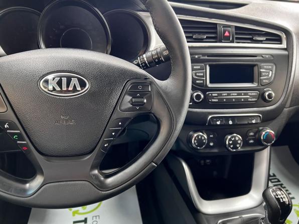 Kia Ceed II Рестайлинг с пробегом 2016 года, цена 1 195 000 рублей, 175380 км, универсал, Автокод Объявления