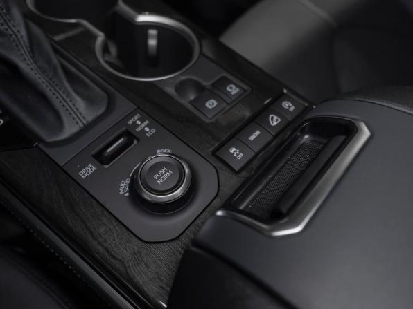 Toyota Highlander IV (XU70) с пробегом 2026 года, цена 5 650 000 рублей, 50 км, внедорожник, Автокод Объявления