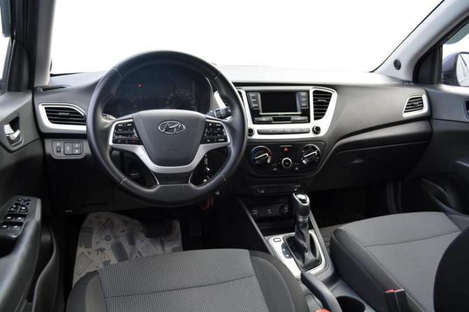 Hyundai Solaris II Рестайлинг с пробегом 2021 года, цена 1 775 000 рублей, 61514 км, седан, Автокод Объявления