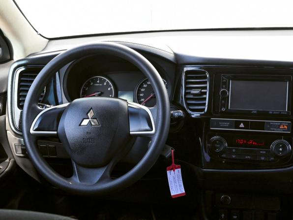 Mitsubishi Outlander III Рестайлинг 3 с пробегом 2018 года, цена 1 924 000 рублей, 84800 км, внедорожник, Автокод Объявления