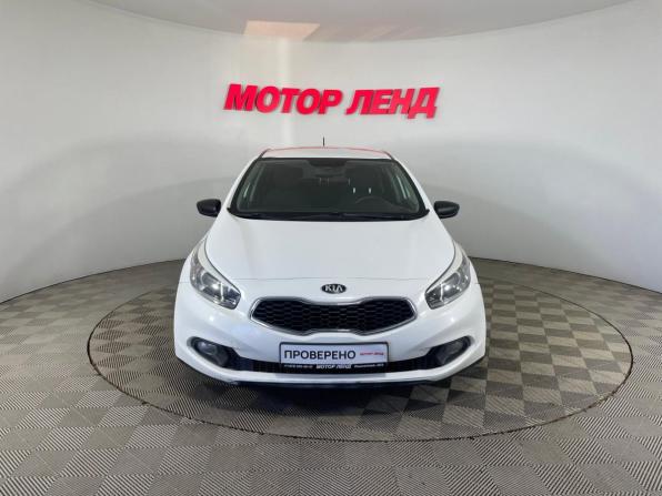 Kia Ceed II с пробегом 2014 года, цена 821 000 рублей, 157000 км, хэтчбек, Автокод Объявления