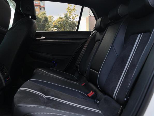 Volkswagen Golf VIII с пробегом 2022 года, цена 2 779 000 рублей, 33269 км, хэтчбек, Автокод Объявления