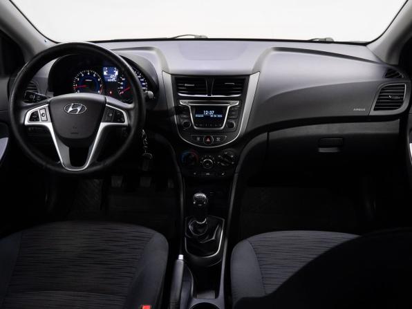 Hyundai Solaris I Рестайлинг с пробегом 2015 года, цена 890 000 рублей, 103497 км, седан, Автокод Объявления