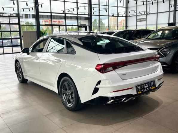 Kia K5 III с пробегом 2022 года, цена 2 800 000 рублей, 9177 км, седан, Автокод Объявления