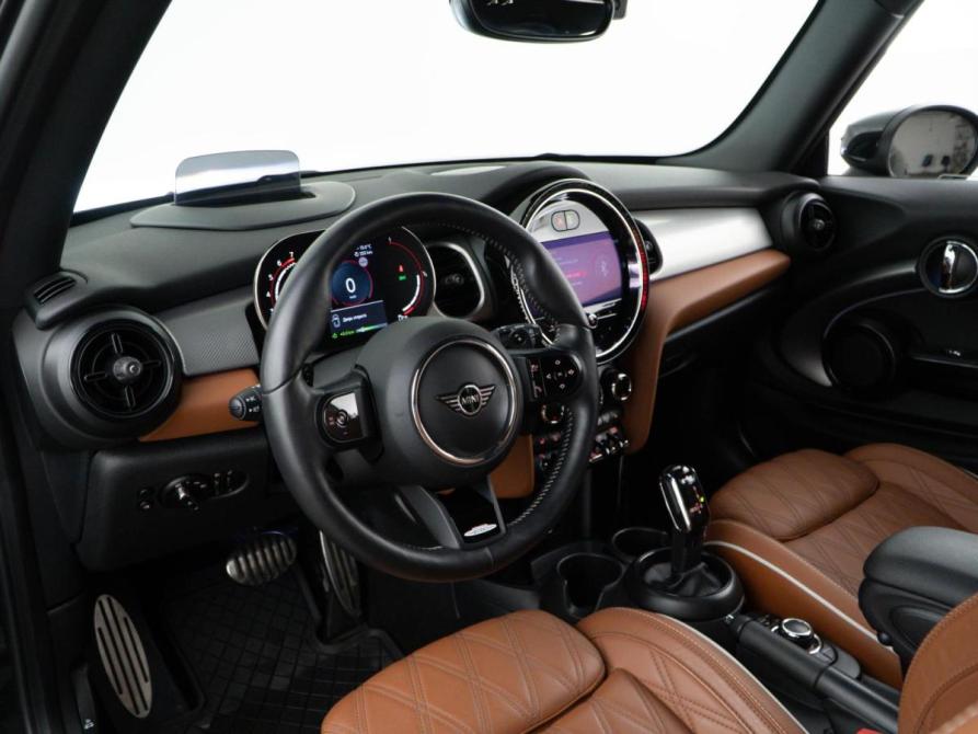 Mini Hatch III (F55/F56) Рестайлинг 2 Москва  - изображение 6