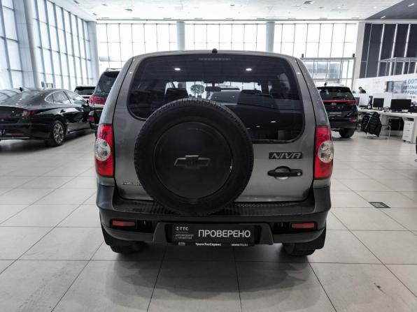 Chevrolet Niva I Рестайлинг с пробегом 2016 года, цена 699 000 рублей, 125144 км, внедорожник, Автокод Объявления