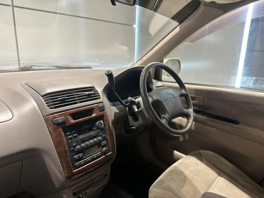 Toyota Ipsum I (M10) Новосибирск  - изображение 11
