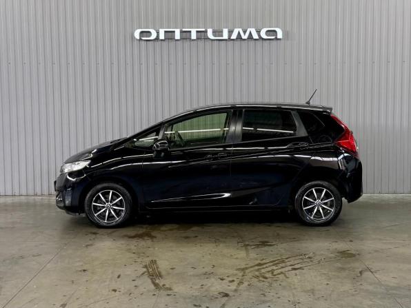 Honda Fit III с пробегом 2016 года, цена 977 000 рублей, 150000 км, хэтчбек, Автокод Объявления