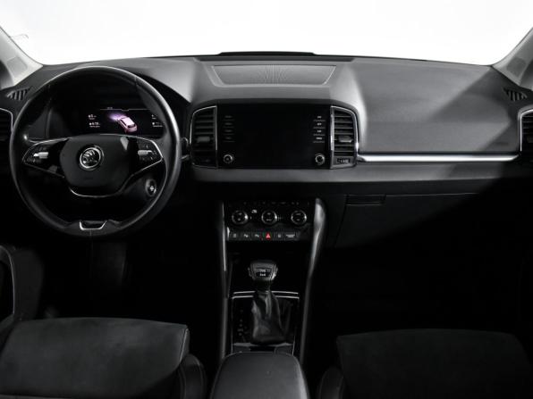 Skoda Karoq I с пробегом 2020 года, цена 2 490 000 рублей, 70000 км, внедорожник, Автокод Объявления