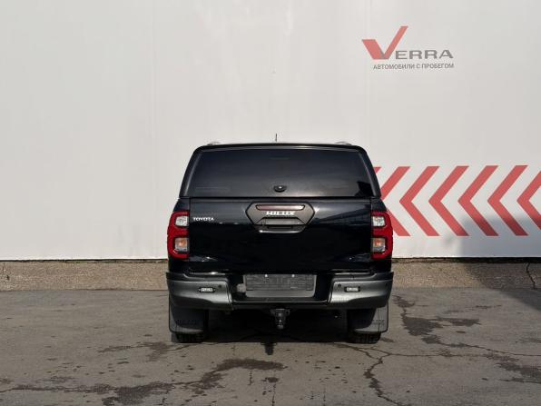 Toyota Hilux VIII Рестайлинг 2 с пробегом 2020 года, цена 4 500 000 рублей, 253846 км, offers.body_type.unknown, Автокод Объявления