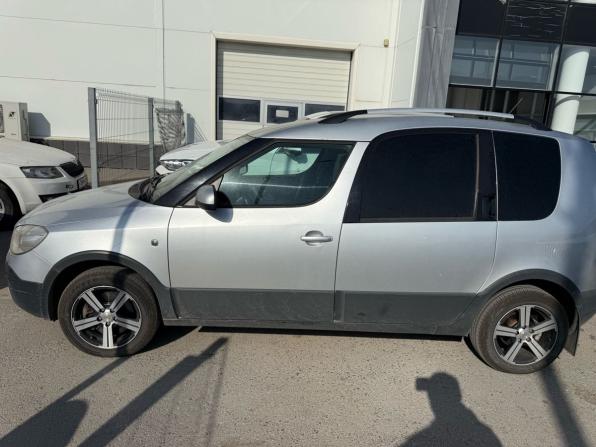 Skoda Roomster I Рестайлинг с пробегом 2013 года, цена 799 000 рублей, 188771 км, компактвэн, Автокод Объявления