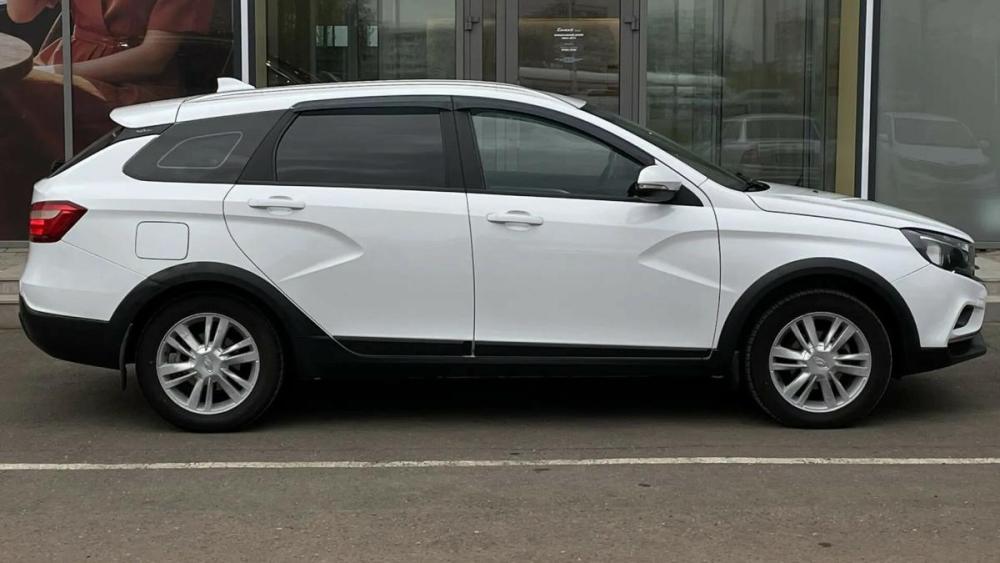 Lada (ВАЗ) Vesta I Оренбург  - изображение 6