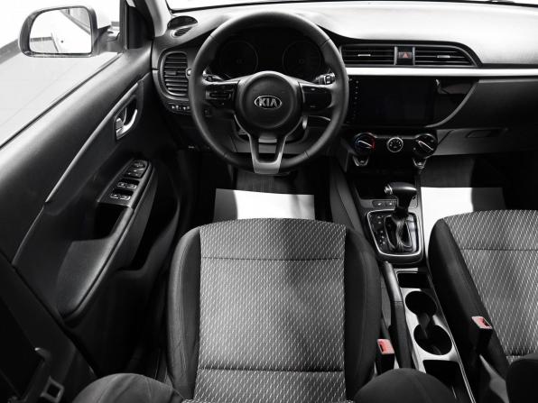 Kia Rio IV с пробегом 2018 года, цена 1 295 000 рублей, 183145 км, хэтчбек, Автокод Объявления