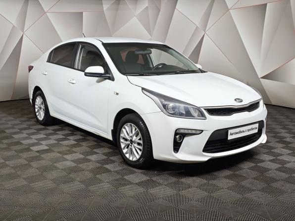 Kia Rio IV с пробегом 2018 года, цена 1 049 000 рублей, 200035 км, седан, Автокод Объявления