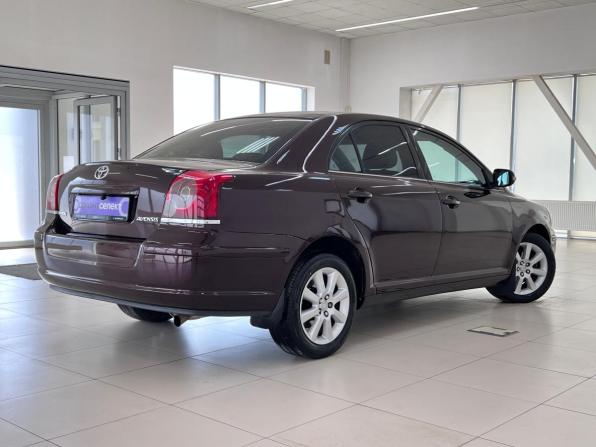 Toyota Avensis II Рестайлинг с пробегом 2007 года, цена 770 000 рублей, 297500 км, седан, Автокод Объявления