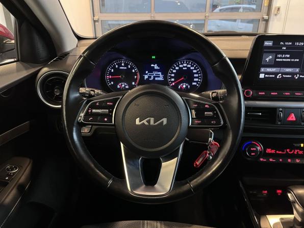 Kia Cerato IV Рестайлинг с пробегом 2021 года, цена 2 128 000 рублей, 80564 км, седан, Автокод Объявления