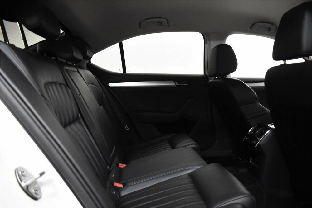 Skoda Superb III Москва  - изображение 14