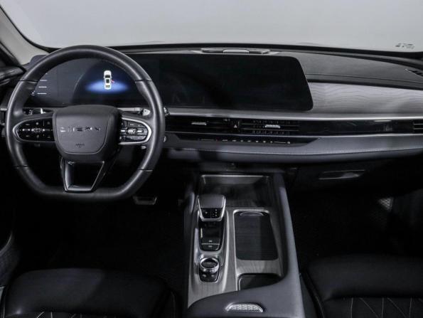 Chery Arrizo 8 с пробегом 2023 года, цена 2 300 000 рублей, 33316 км, седан, Автокод Объявления