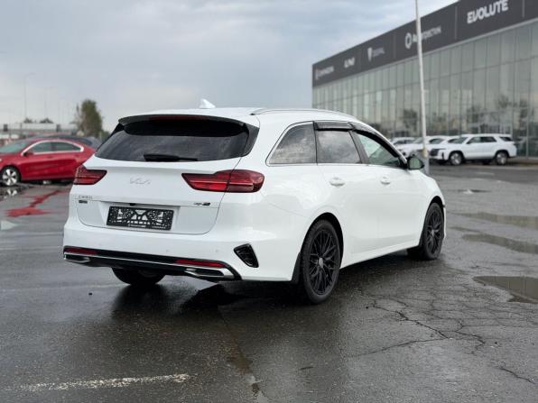 Kia Ceed III Рестайлинг с пробегом 2021 года, цена 1 885 000 рублей, 70339 км, универсал, Автокод Объявления