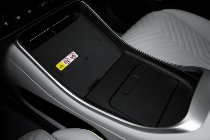 Новый Avatr 11 I 2025 года, цена 7 954 000 рублей, внедорожник, Автокод Объявления