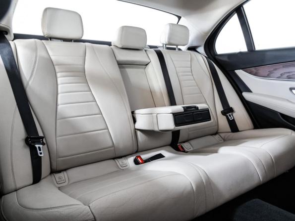 Mercedes-Benz E-Класс V (W213 S213 C238) с пробегом 2016 года, цена 2 299 000 рублей, 225388 км, седан, Автокод Объявления