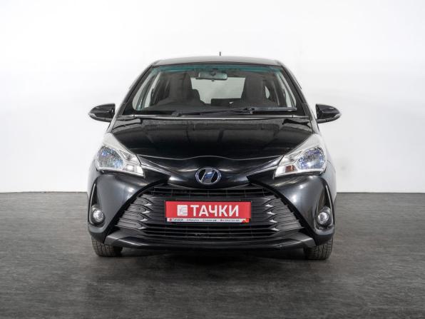 Toyota Vitz III (XP130) Рестайлинг 2 с пробегом 2017 года, цена 920 300 рублей, 80254 км, хэтчбек, Автокод Объявления
