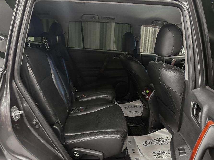 Toyota Highlander II (XU40) Рестайлинг Красноярск  - изображение 12