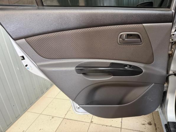 Kia Rio II Рестайлинг с пробегом 2010 года, цена 680 000 рублей, 152773 км, седан, Автокод Объявления