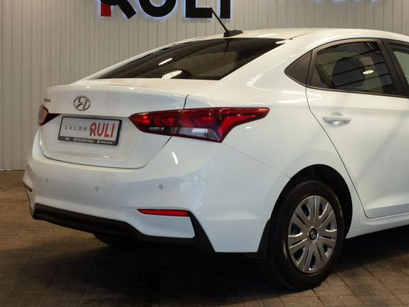 Hyundai Solaris II с пробегом 2018 года, цена 1 245 000 рублей, 181334 км, седан, Автокод Объявления