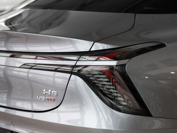 Hongqi H6 с пробегом 2025 года, цена 4 560 000 рублей, 2858 км, лифтбек, Автокод Объявления